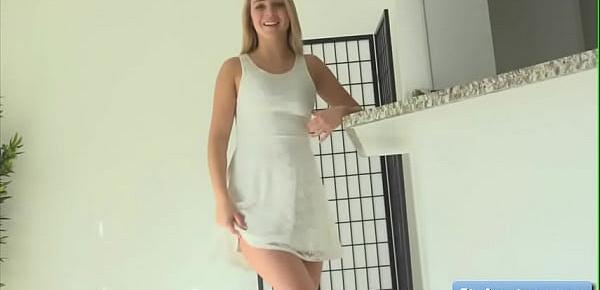  Hot big tit blonde teen amateur Zoey doing ballet moves fully naked and take a piss in the lava lamp